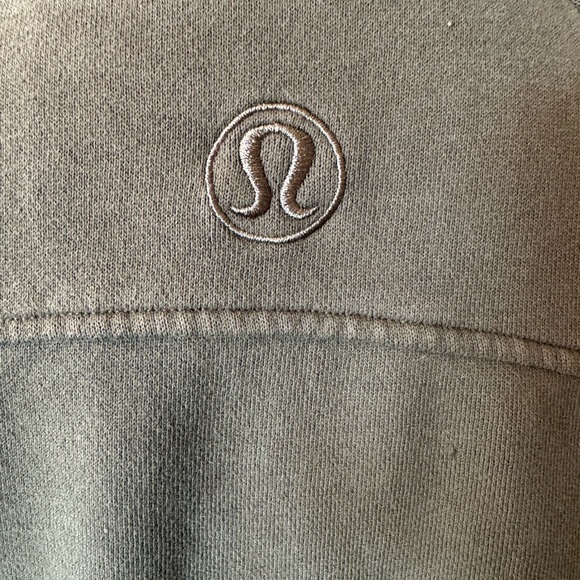 Lululemon Oversized Scuba Funnel Neck Half Zip XS/S Olive Green Pullover - Picture 5 of 6